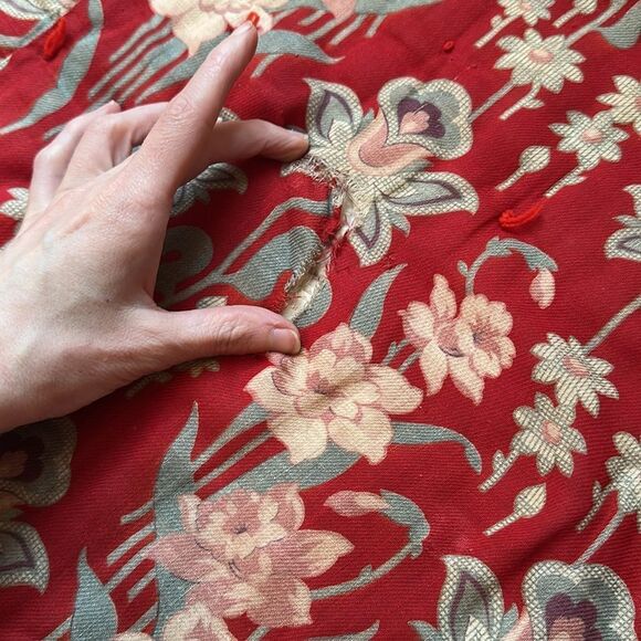 Vintage 1930s/40s Elegant Floral Handmade Bedspread - Picture 8 of 8